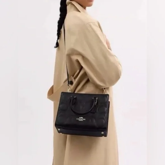 Coach Maggie Small Tote Bag In Signature Leather CY670 Black NWT - Picture 5 of 15